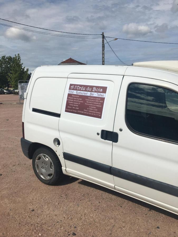 A L'Oree Du Bois Chez Doudou&Lolo Bellerive-sur-Allier Exteriér fotografie